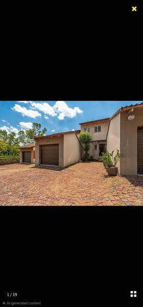Townhouse For Sale in Bryanston, Sandton